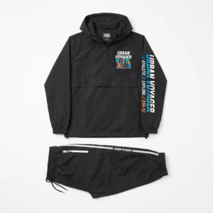 Black hooded windbreaker set with sleeve print